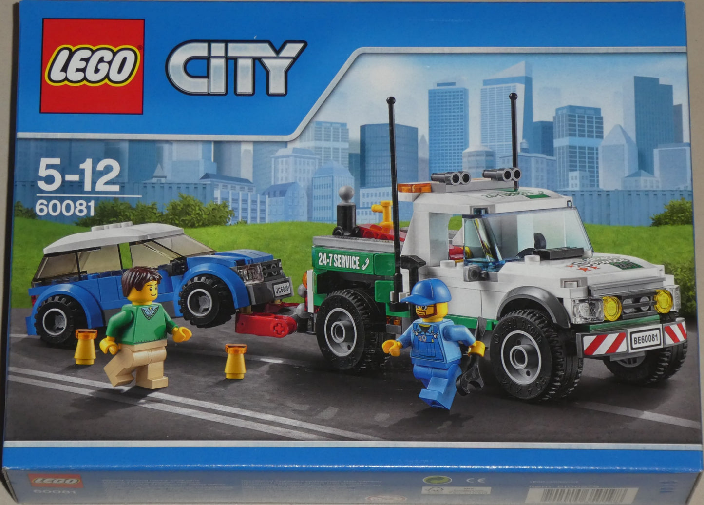 Lego 60081 Pickup-Abschleppwagen mit Auto