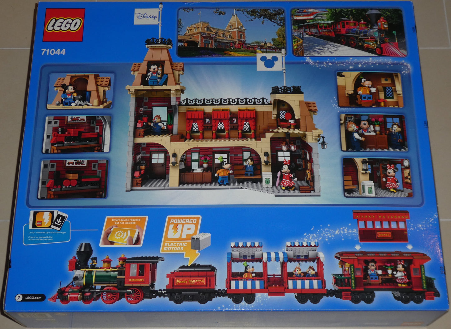 Lego 71044 Disney Zug mit Bahnhof